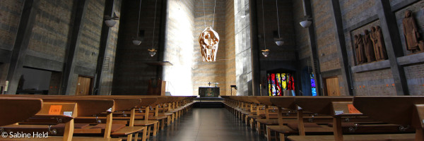 Blickrichtung Altar in St. Johannis